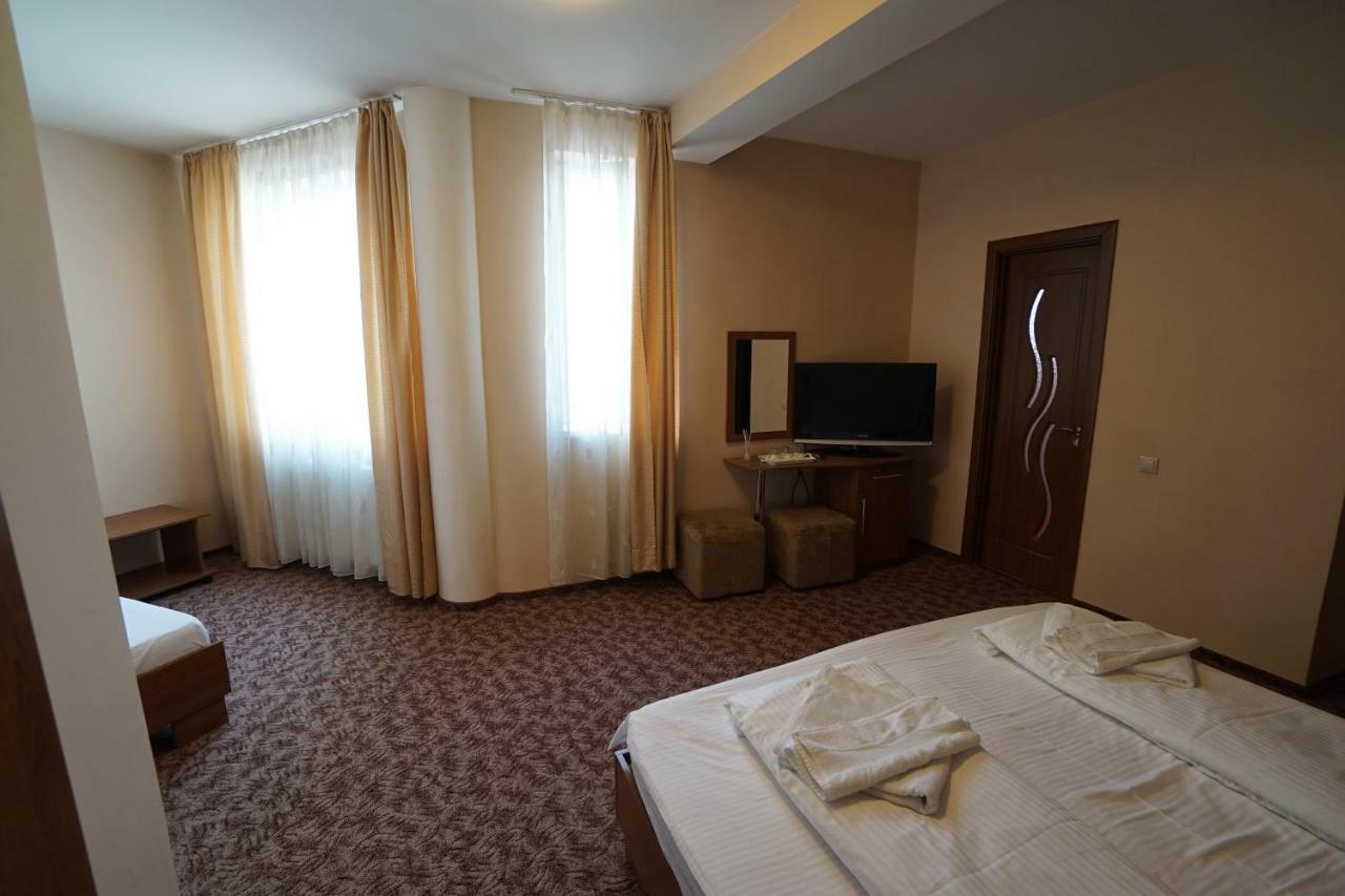 Pensiunea Flamingo Sibiu Exterior foto